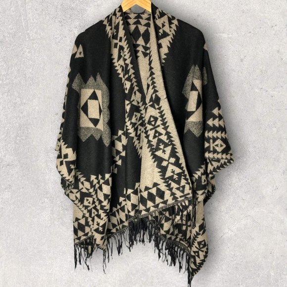 Geometric Patterned Black and Cream Poncho - Picture 3 of 5